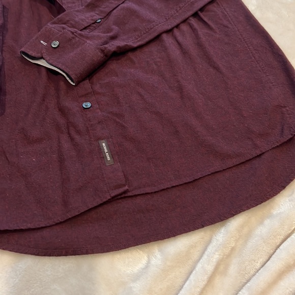 Michael Kors shirt - Picture 4 of 5